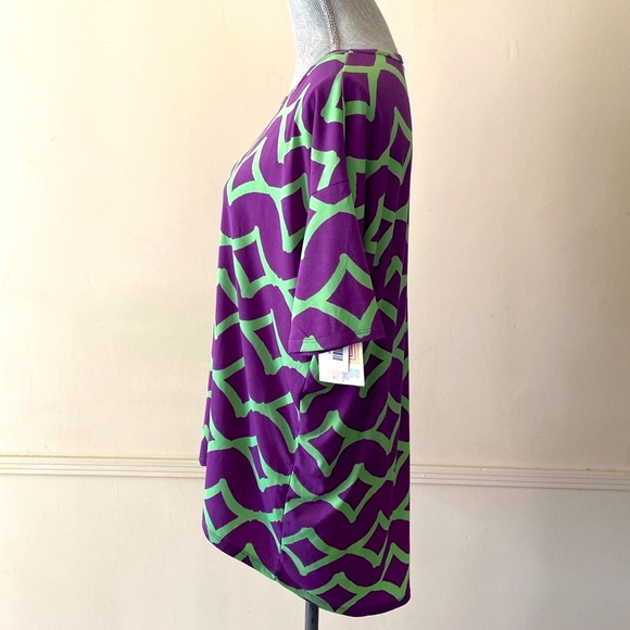 LuLaRoe “IRMA” HIGH-LOW TUNIC OVERSIZED TOP SIZE EXTRA SMALL 🌟NWT🌟 - Picture 3 of 13